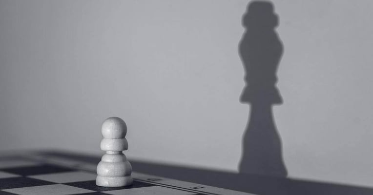 Product Marketing vs. Growth Marketing: Which Drives Greater ROI?